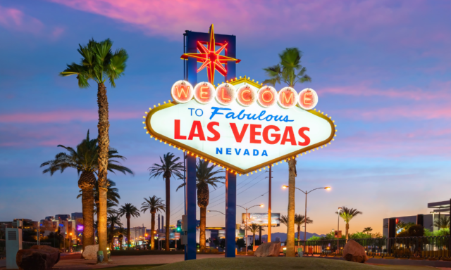 Welcome to Las Vegas sign at sunset